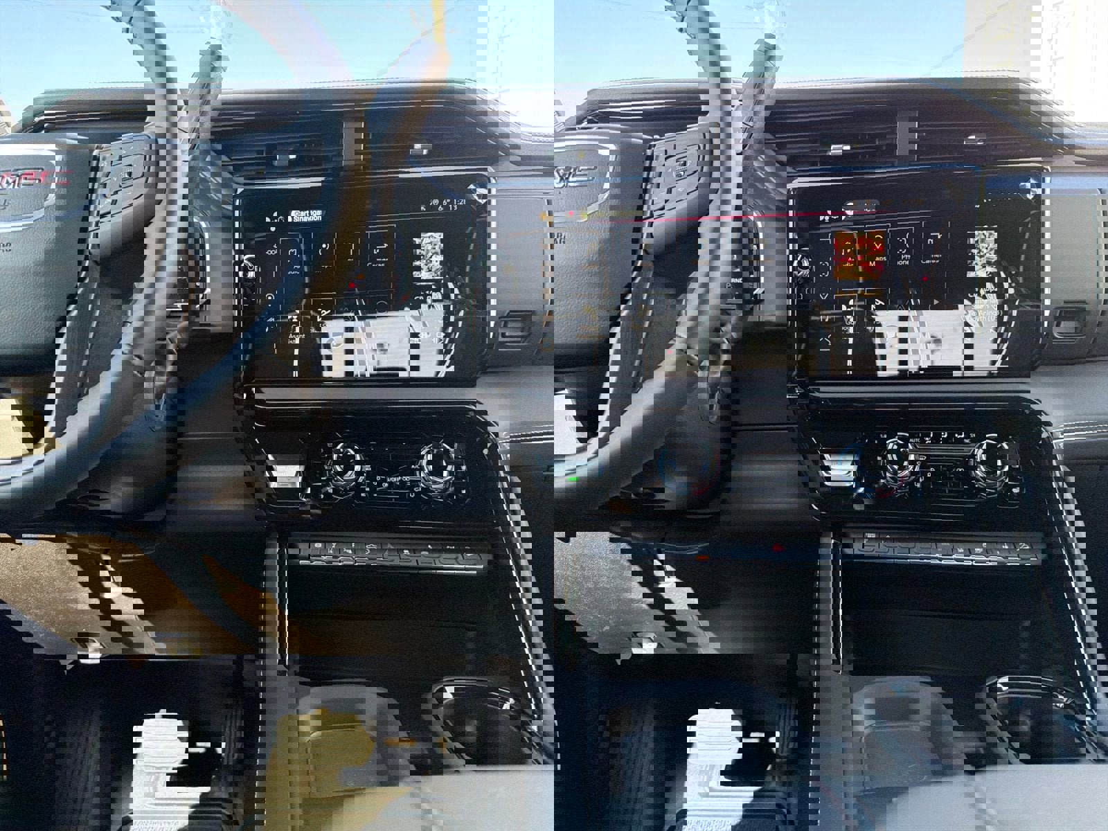 New 2026 GMC Sierra 2500 AT4X w/ LPO, Black Badging Package image 27