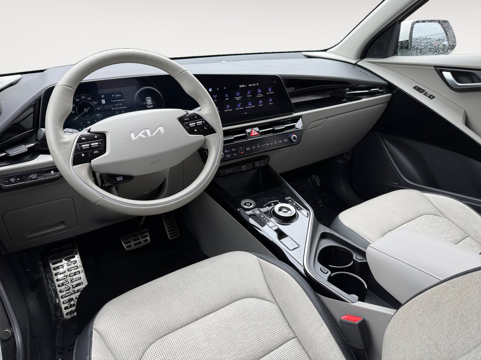 Used 2023 Kia Niro Wave FWD image 15