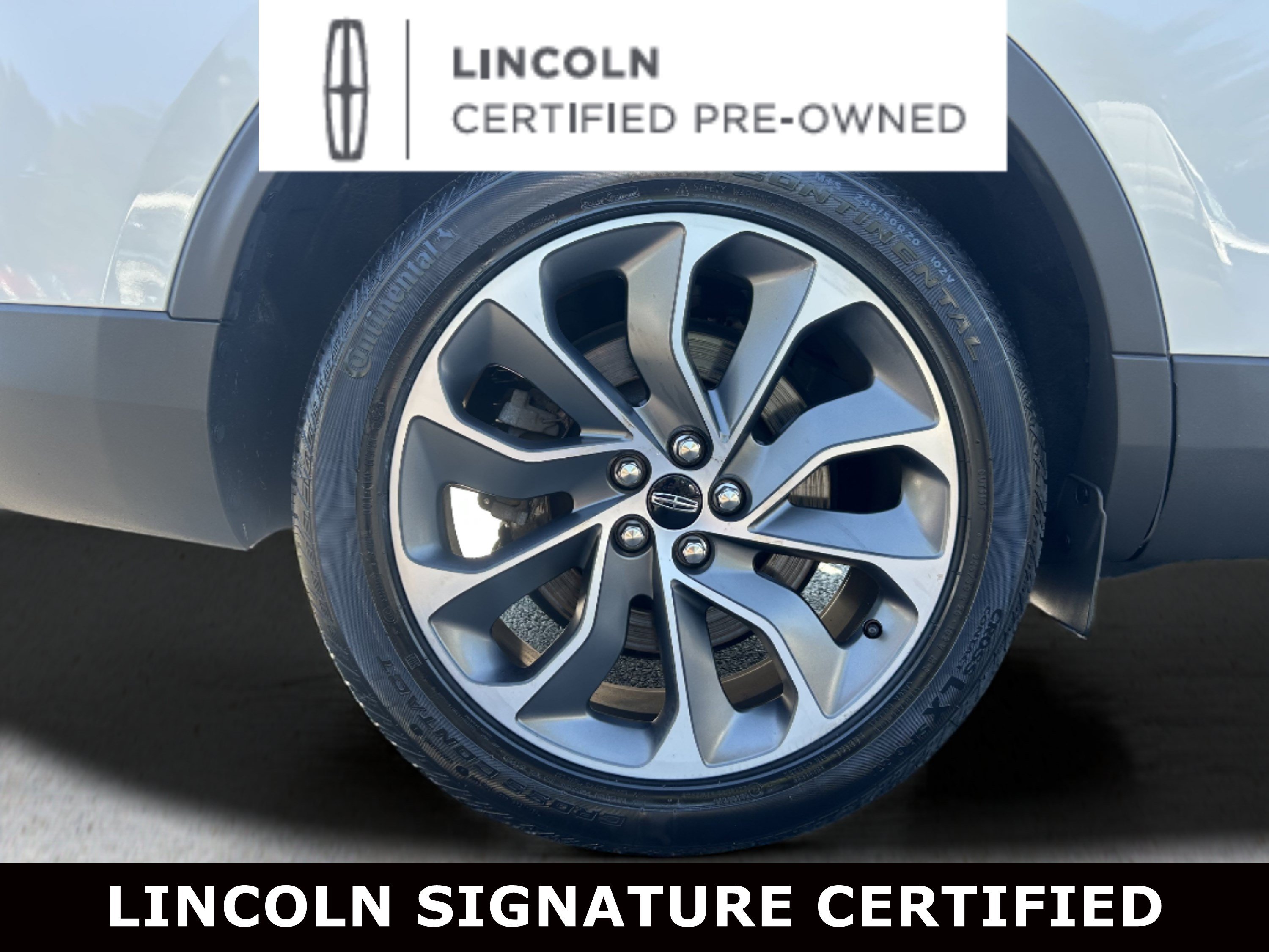 Certified 2023 Lincoln Nautilus Reserve AWD/4WD image 8