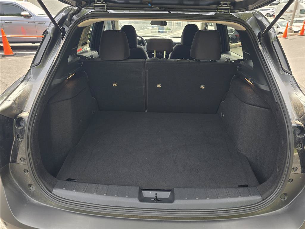Used 2025 Nissan Kicks SV AWD/4WD image 25
