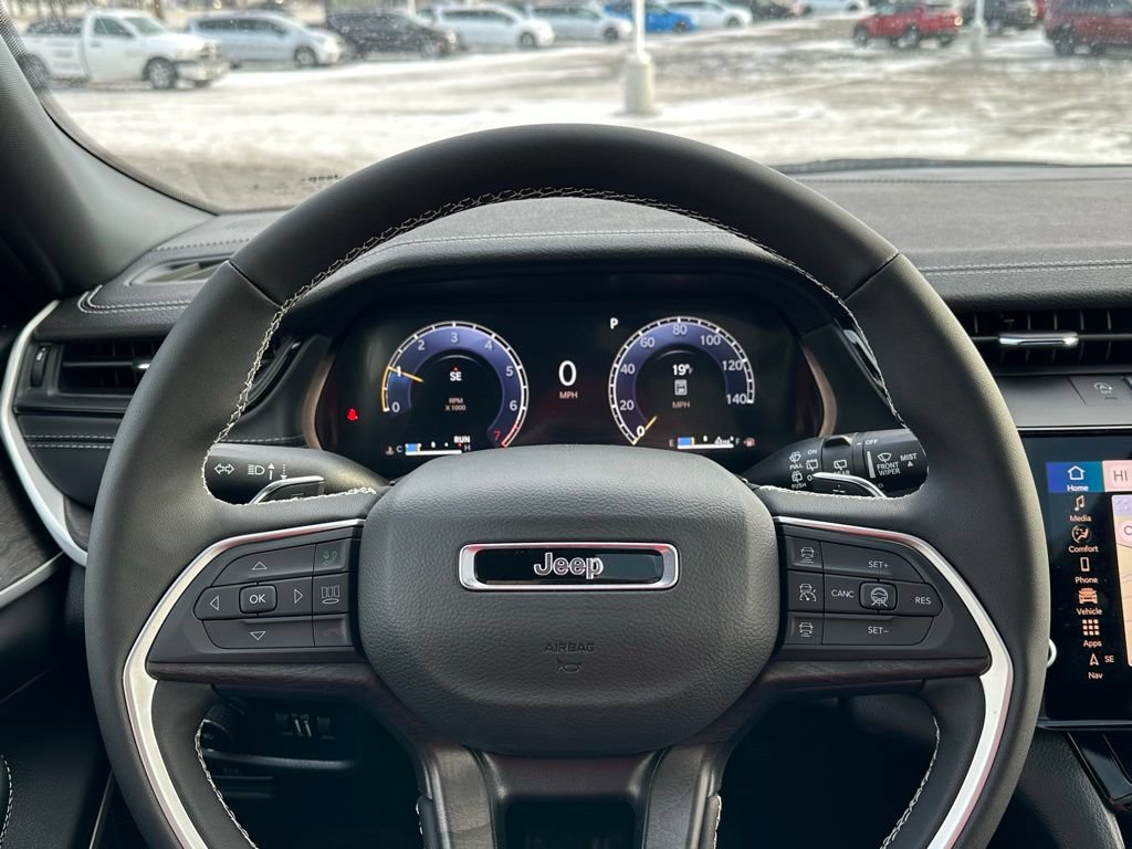 New 2026 Jeep Grand Cherokee Limited AWD/4WD image 26