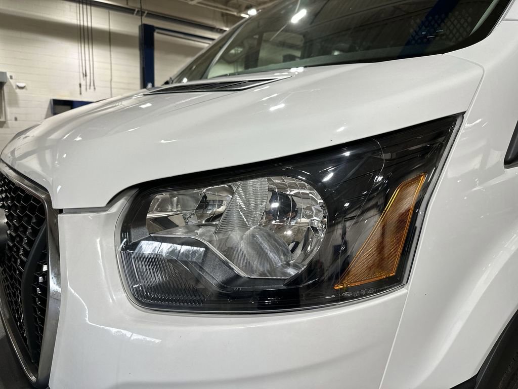 Used 2024 Ford Transit 250 Low Roof w/ Exterior Upgrade Package image 27
