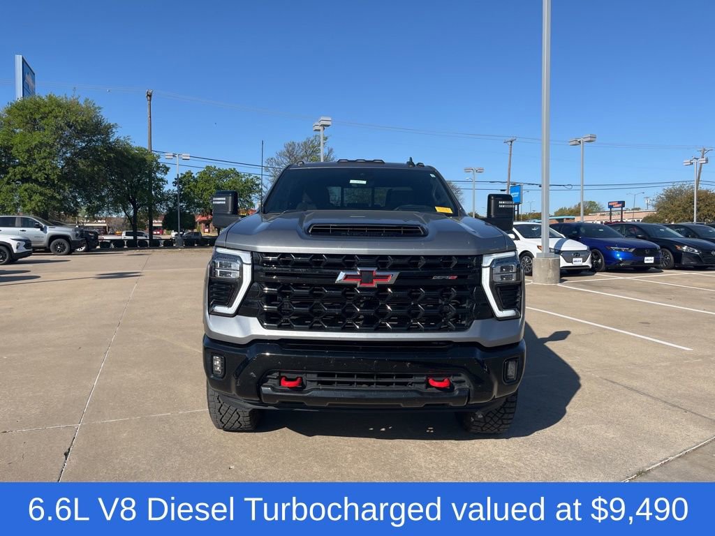Used 2024 Chevrolet Silverado 2500 ZR2 w/ Technology Package video 3