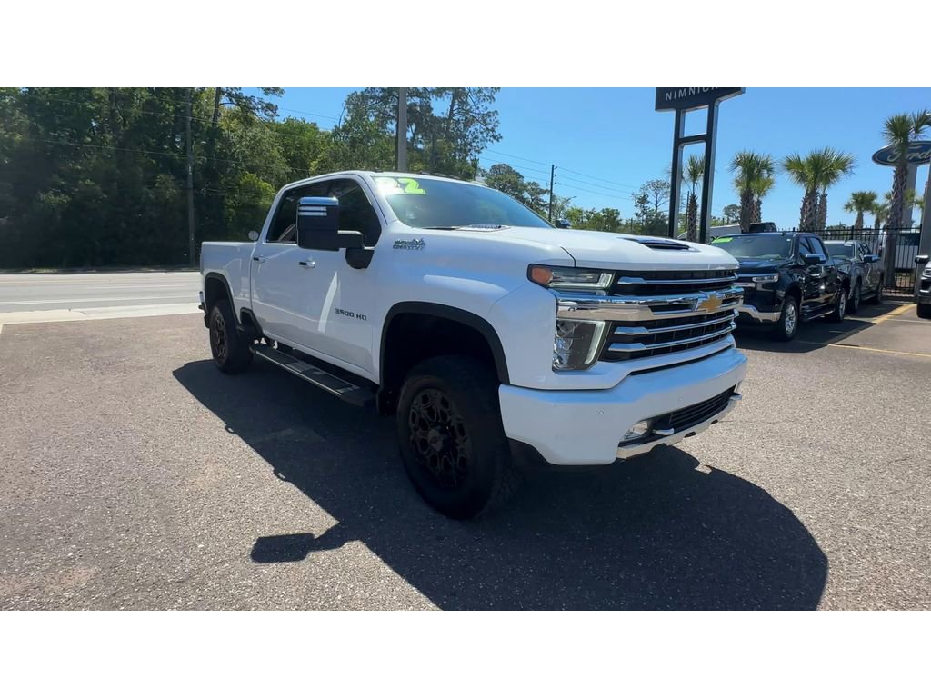 Used 2022 Chevrolet Silverado 3500 High Country w/ Technology Package AWD/4WD image 8