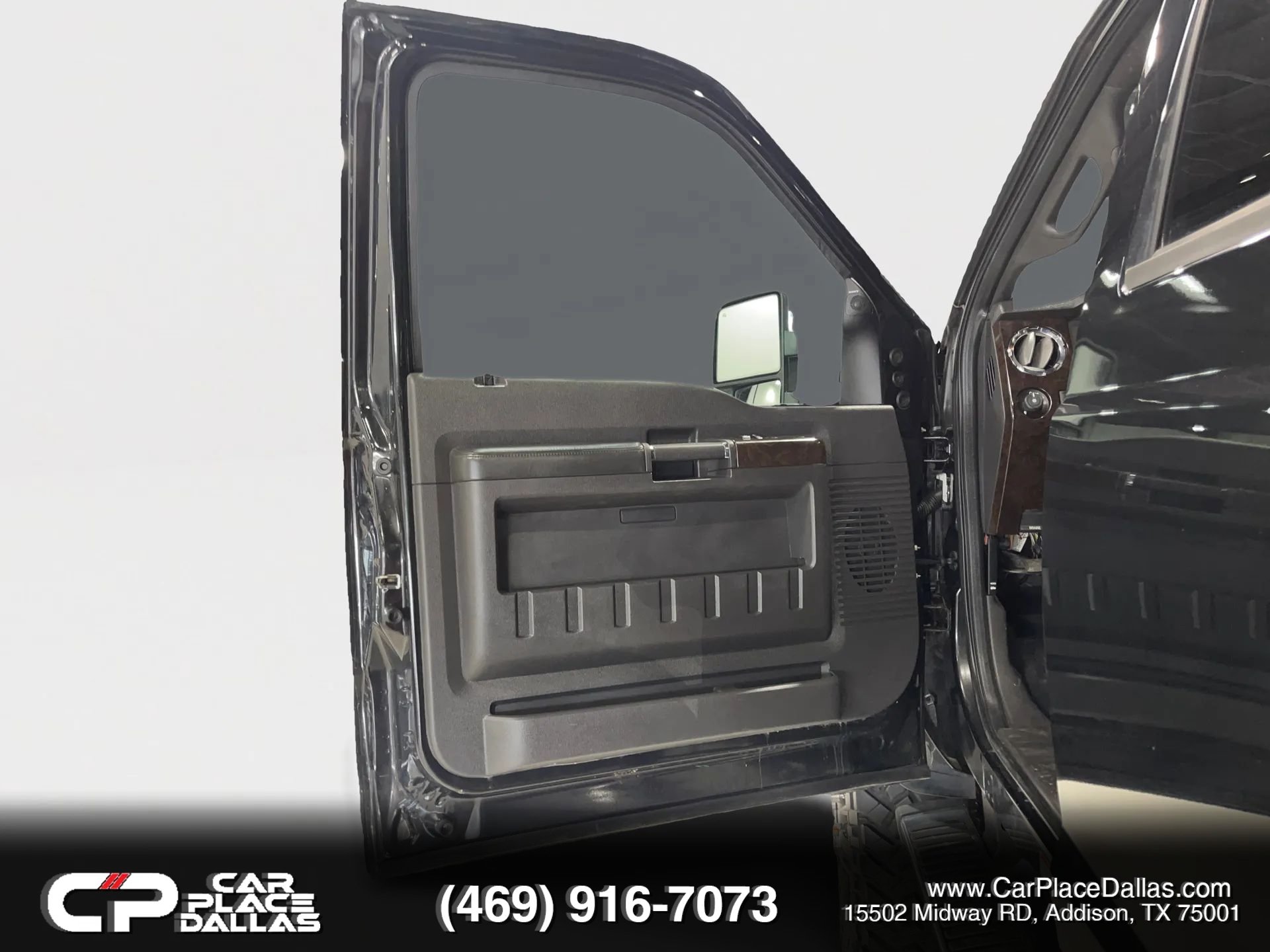 Used 2014 Ford F450 Platinum w/ FX4 Off Road Package AWD/4WD image 11