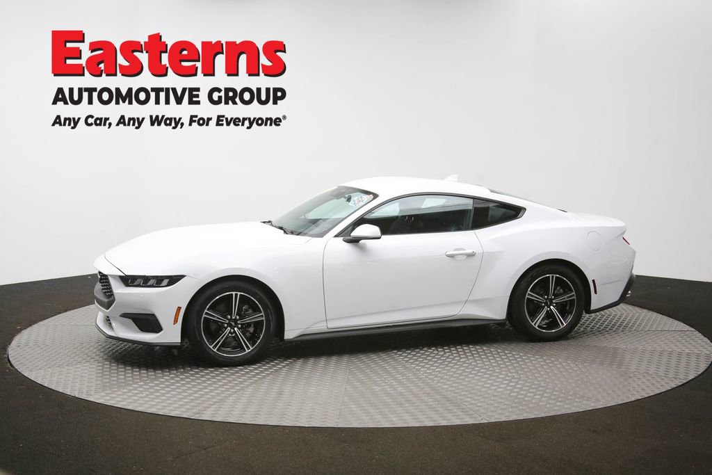 Used 2025 Ford Mustang Coupe image 56