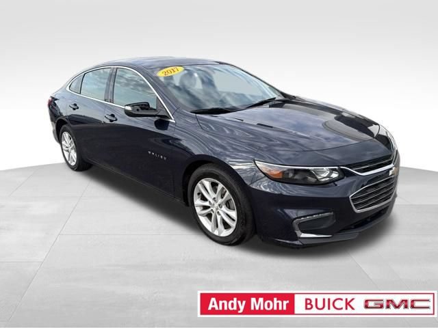 Used 2017 Chevrolet Malibu LT FWD image 14
