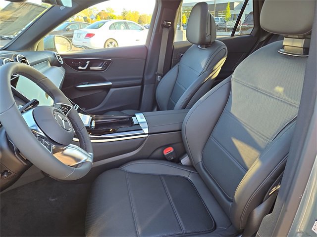 New 2026 Mercedes-Benz GLC 300 4MATIC image 23