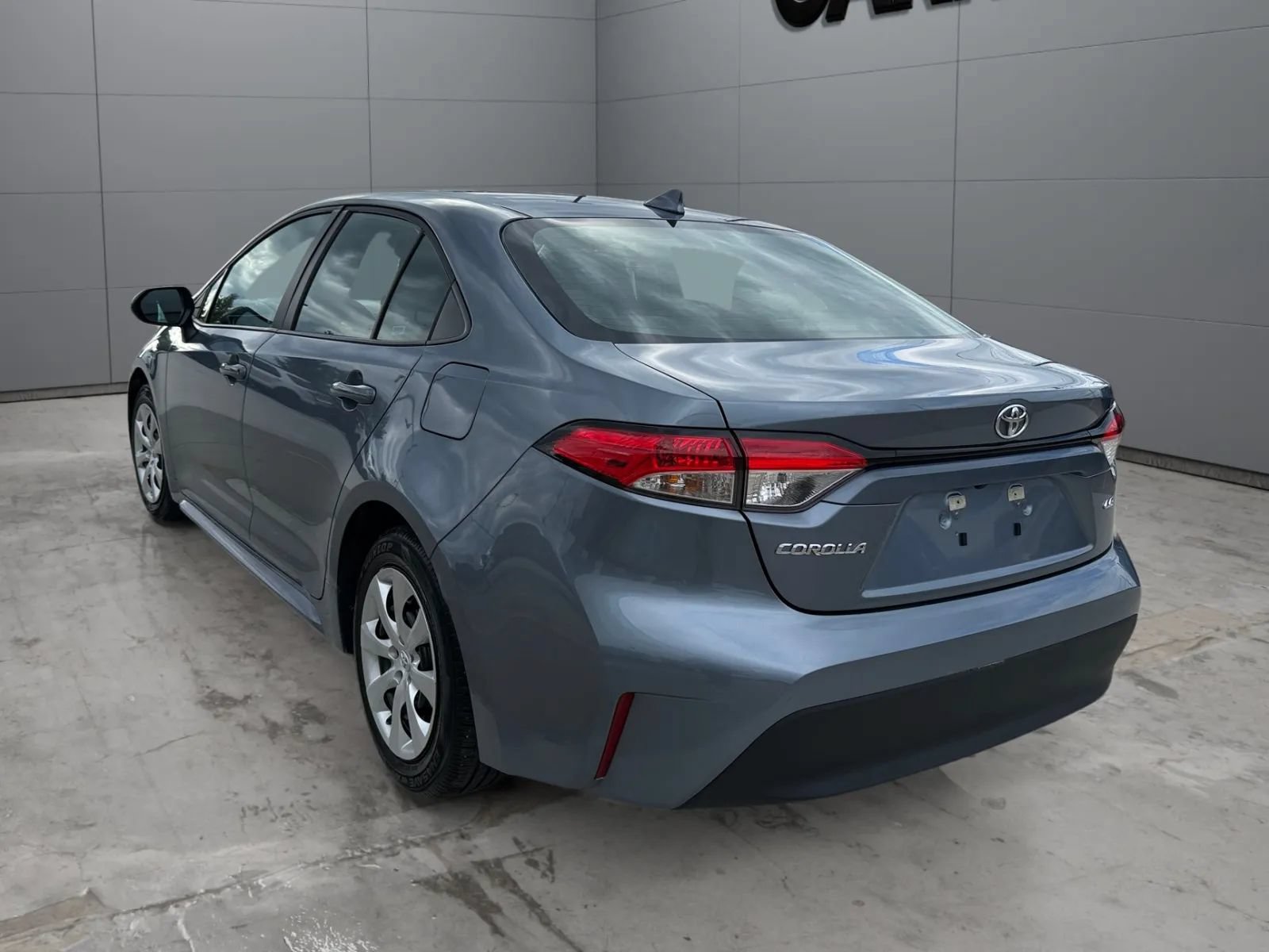 Used 2026 Toyota Corolla LE FWD image 10