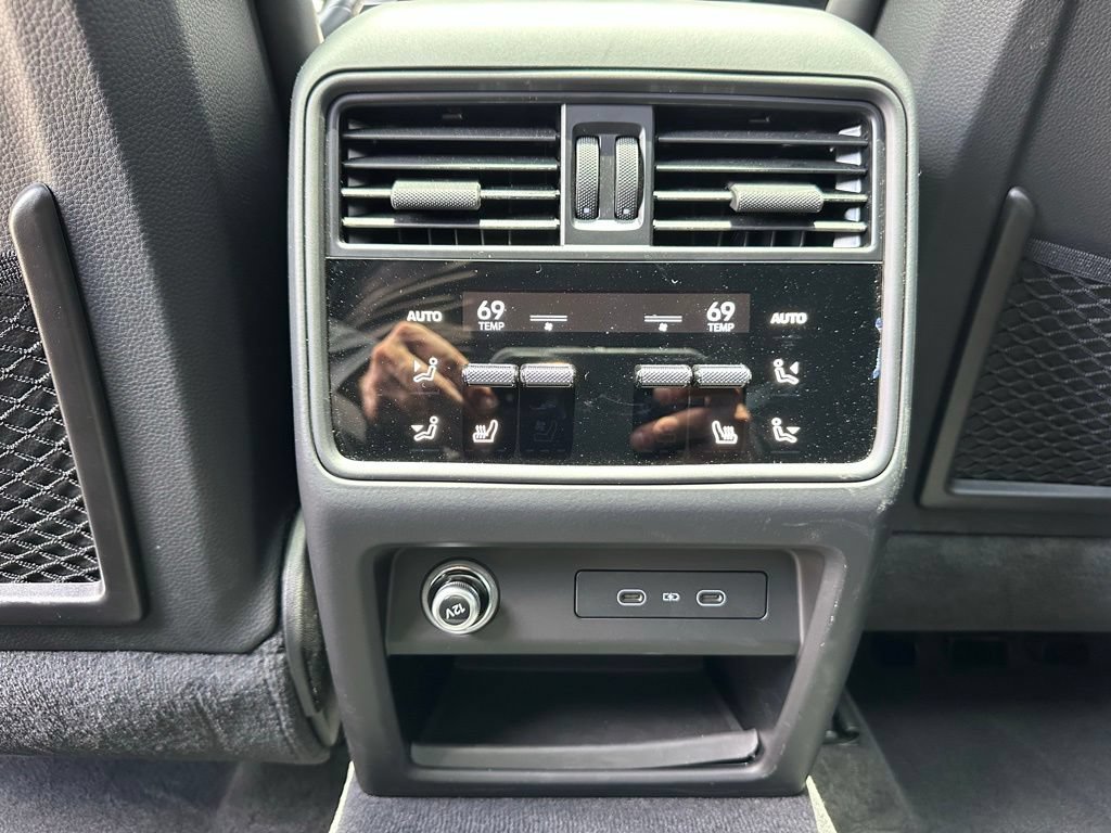 Certified 2026 Porsche Cayenne S AWD/4WD image 43