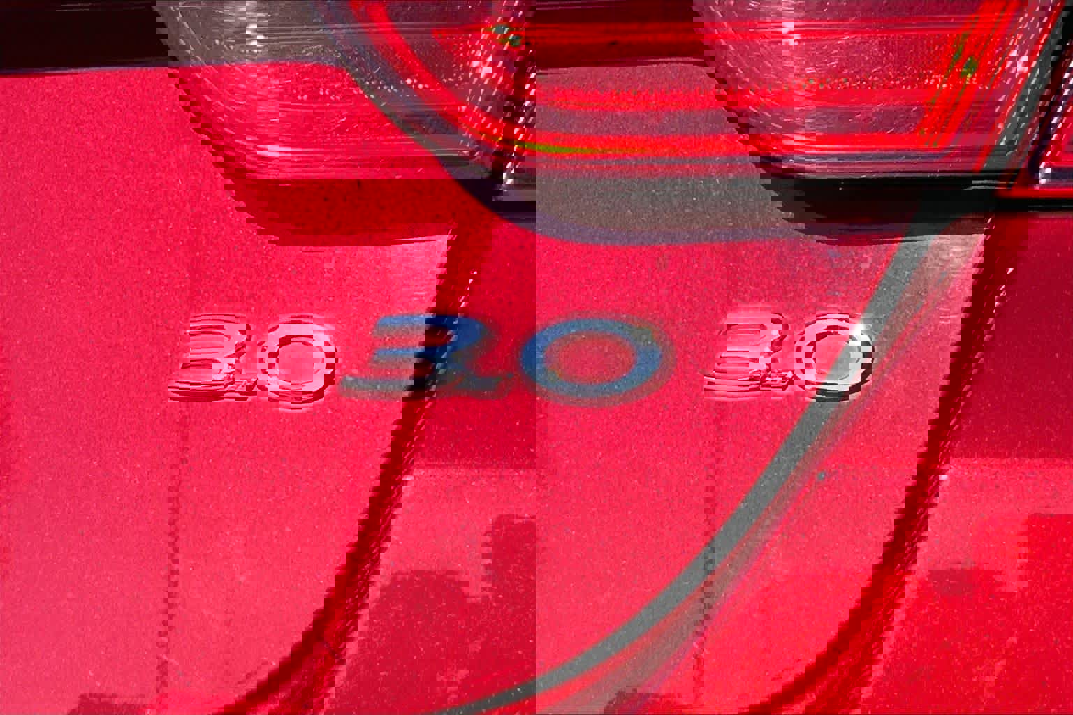 Used 2013 Jaguar XF 3.0 image 9