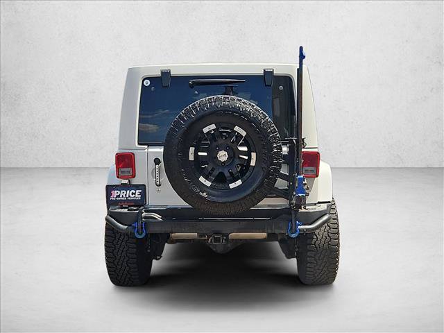 Used 2013 Jeep Wrangler Unlimited Sahara AWD/4WD image 7
