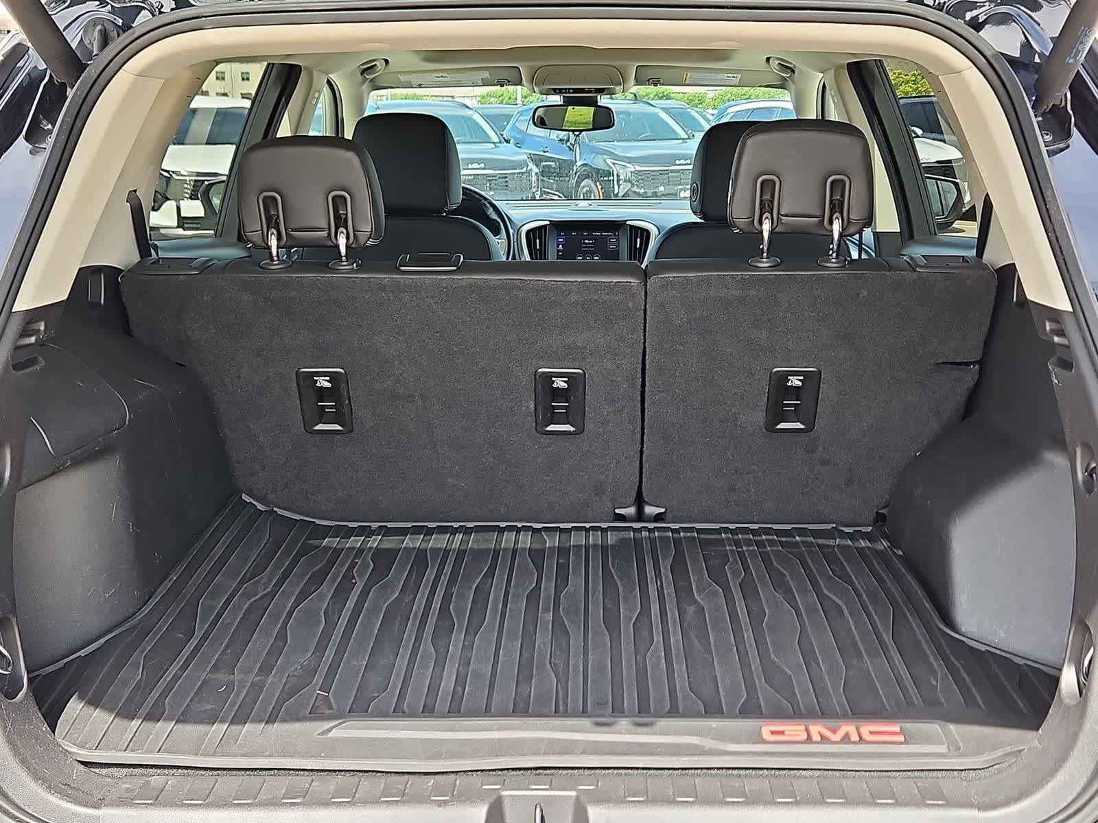 Used 2018 GMC Terrain Denali w/ Advanced Safety Package AWD/4WD image 41