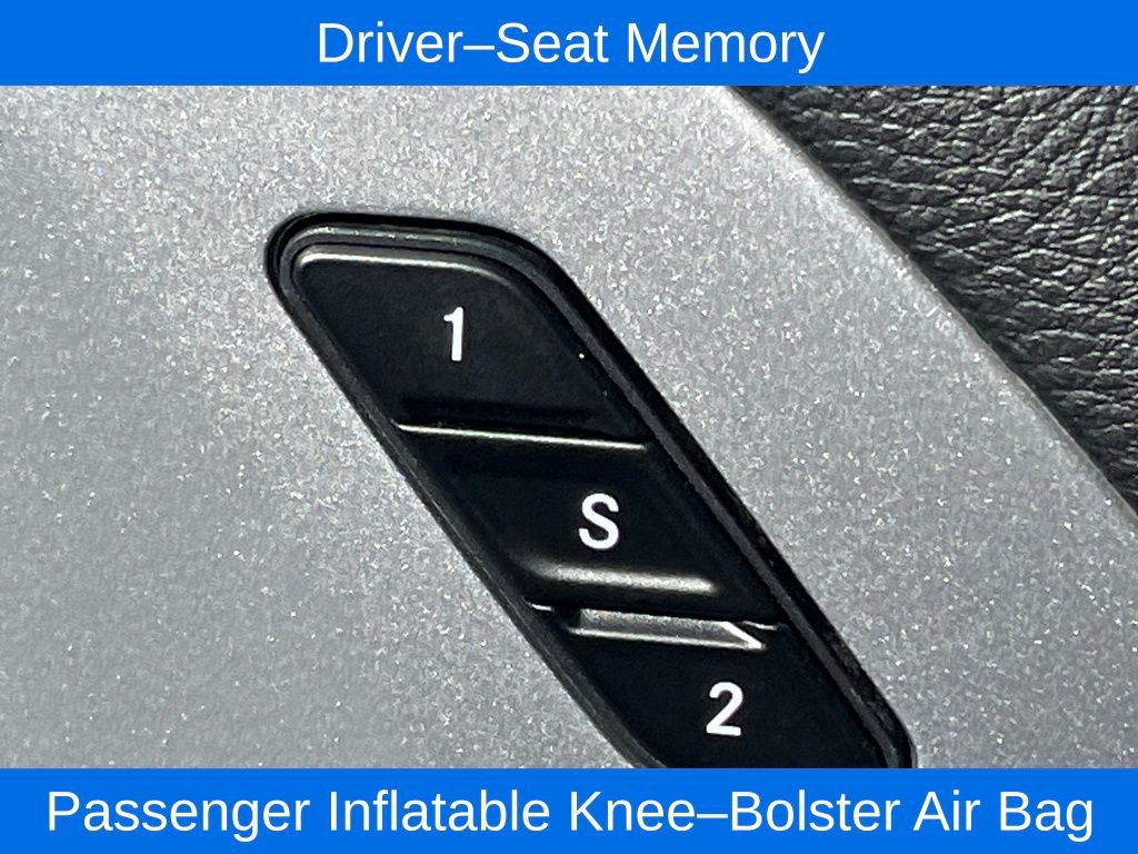 New 2026 Chrysler Pacifica Limited w/ S Appearance Package image 32