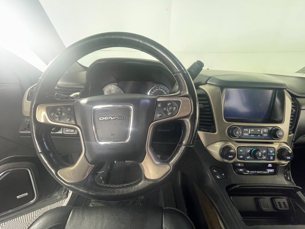 Used 2018 GMC Yukon XL Denali w/ Denali Ultimate Package image 15
