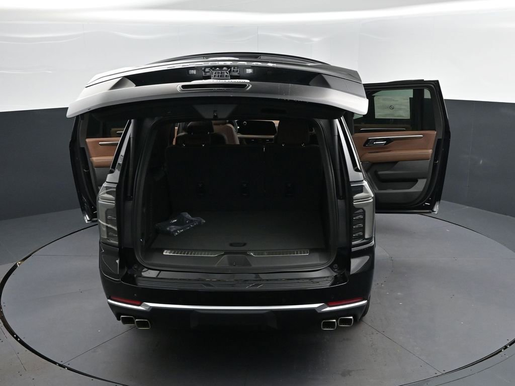 New 2026 Chevrolet Suburban High Country RWD image 70