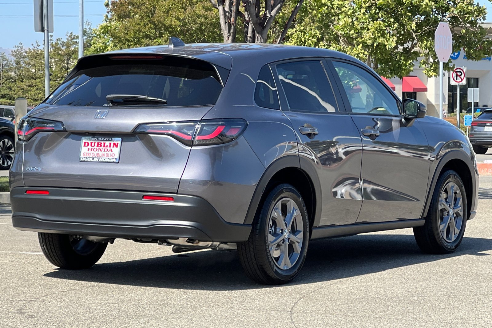 Used 2026 Honda HR-V LX image 4