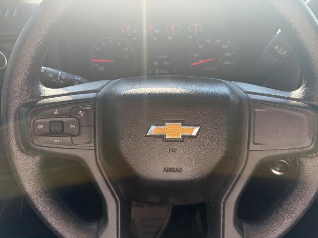 Used 2025 Chevrolet Silverado 2500 Custom w/ Custom Value Package AWD/4WD image 9