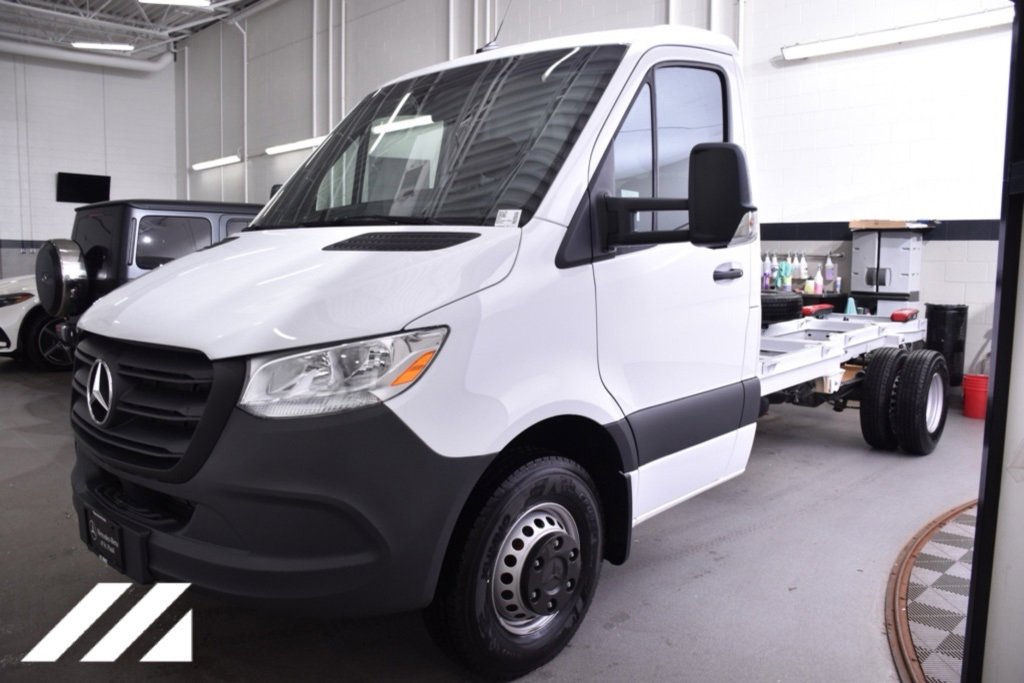 New 2024 Mercedes-Benz Sprinter 3500