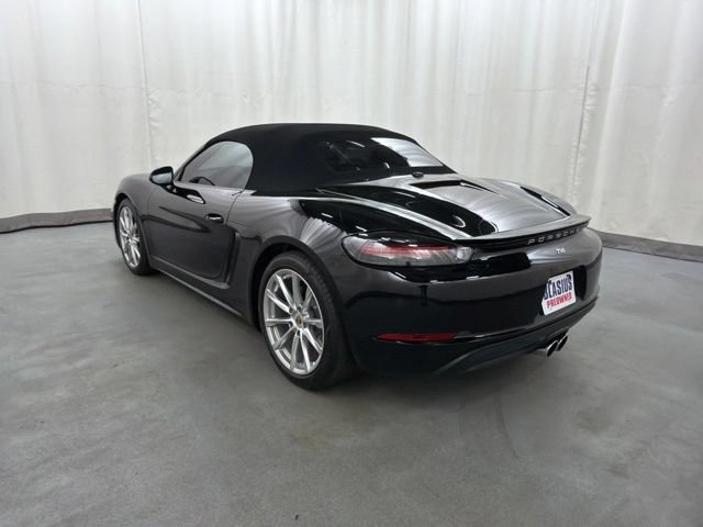 Used 2019 Porsche 718 Boxster RWD image 4