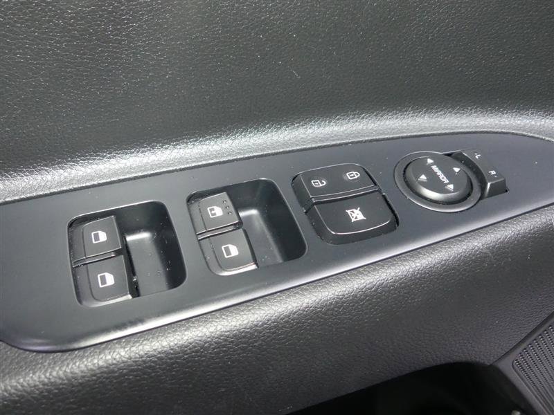 Used 2023 Kia Rio LX FWD image 19