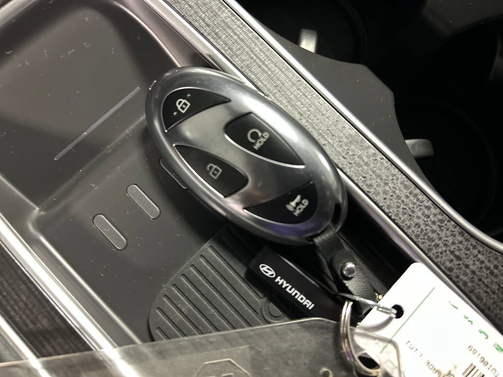Used 2026 Hyundai Palisade Limited AWD/4WD image 20