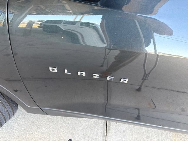 Used 2020 Chevrolet Blazer LT FWD image 21