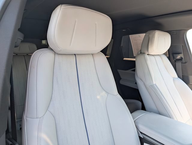 Used 2025 Cadillac Lyriq Sport w/ LPO, Floor Liner Package AWD/4WD image 14