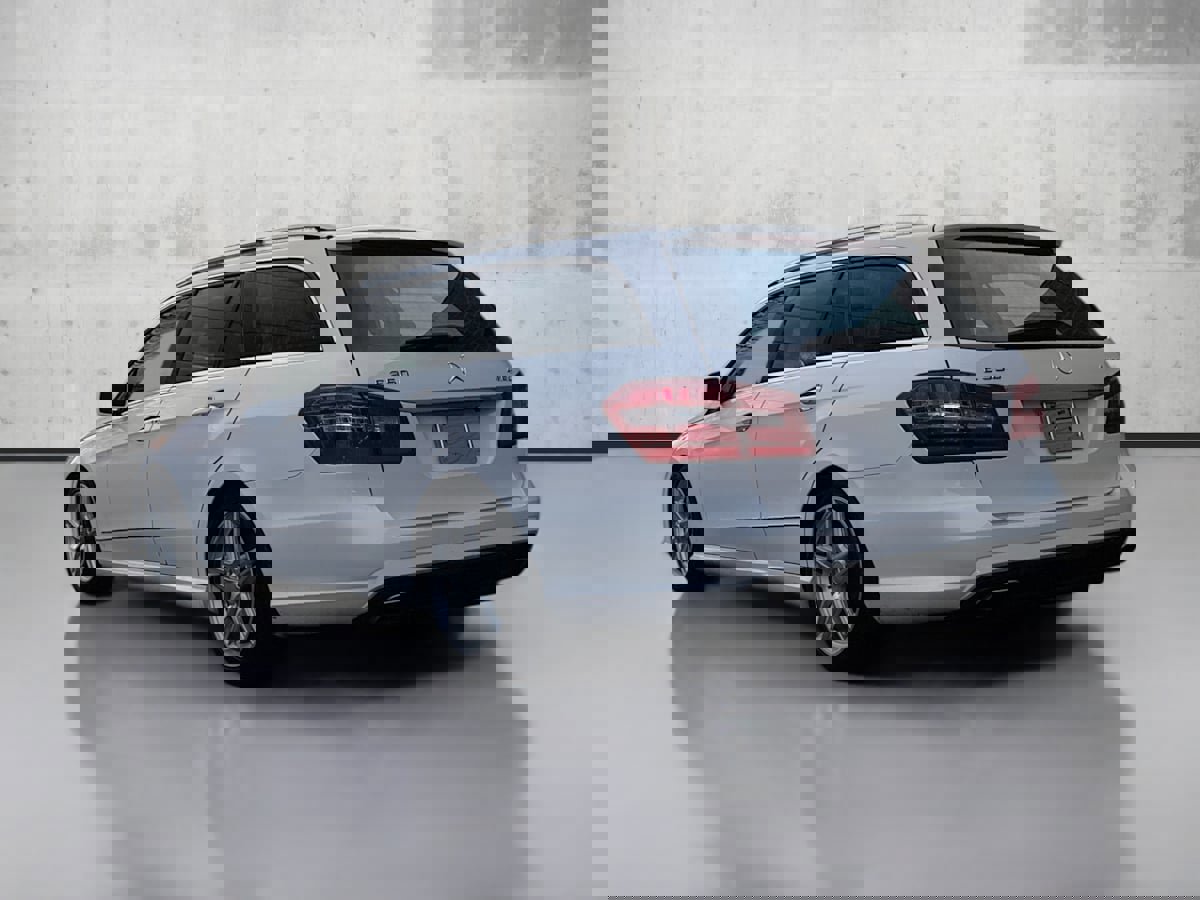 Used 2013 Mercedes-Benz E 350 4MATIC Wagon image 5