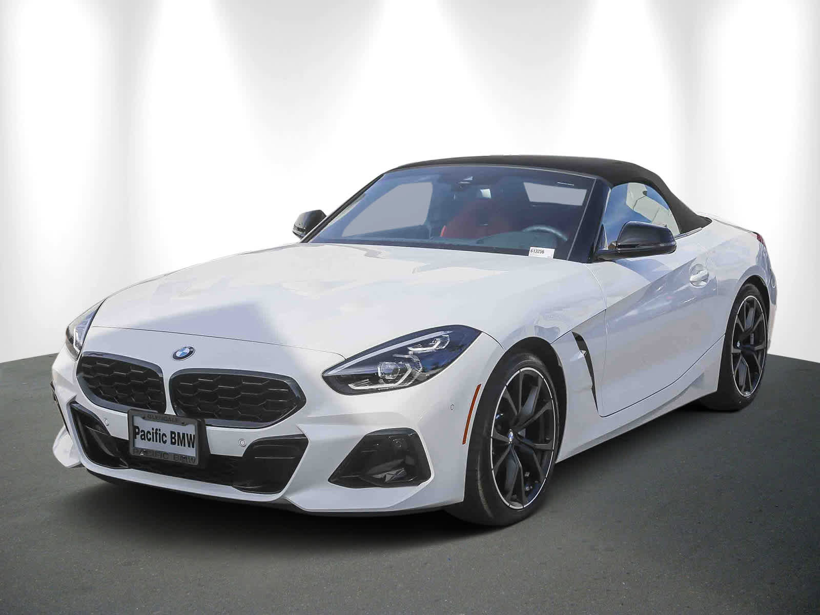 Used 2026 BMW Z4 sDrive30i w/ Premium Package image 3