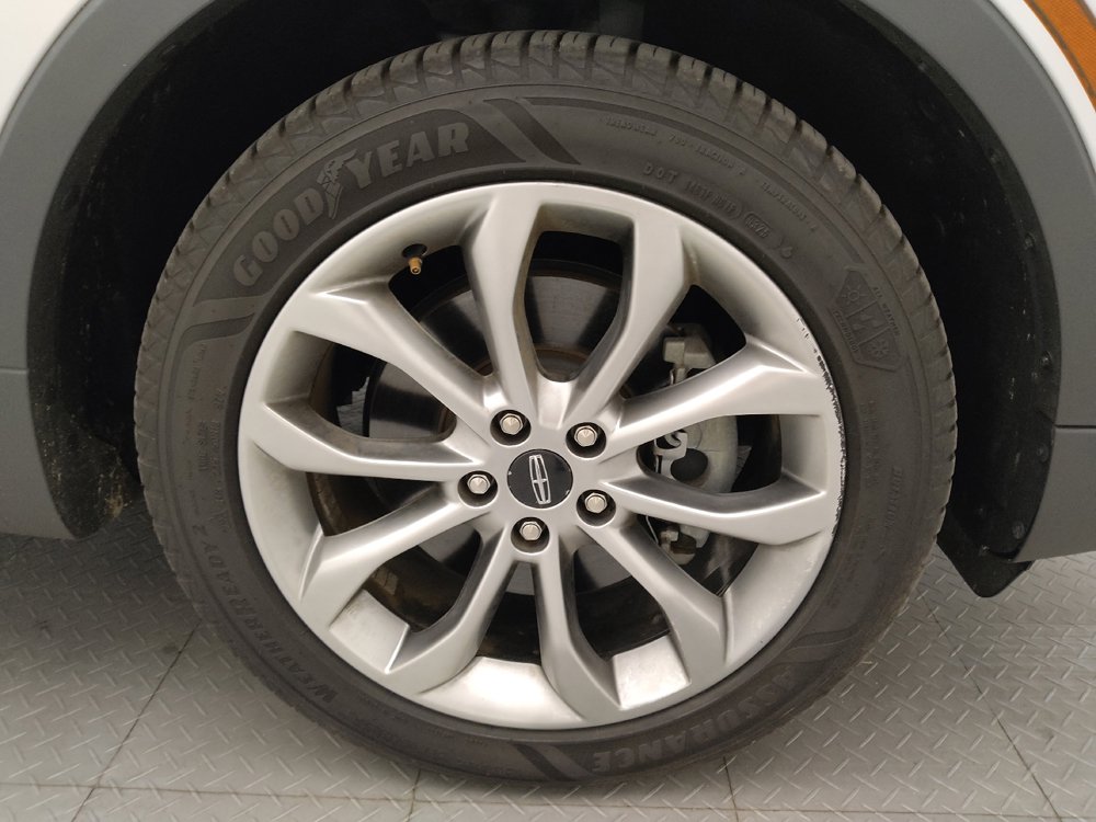 Used 2019 Lincoln MKC Select w/ Select Plus Package FWD image 31