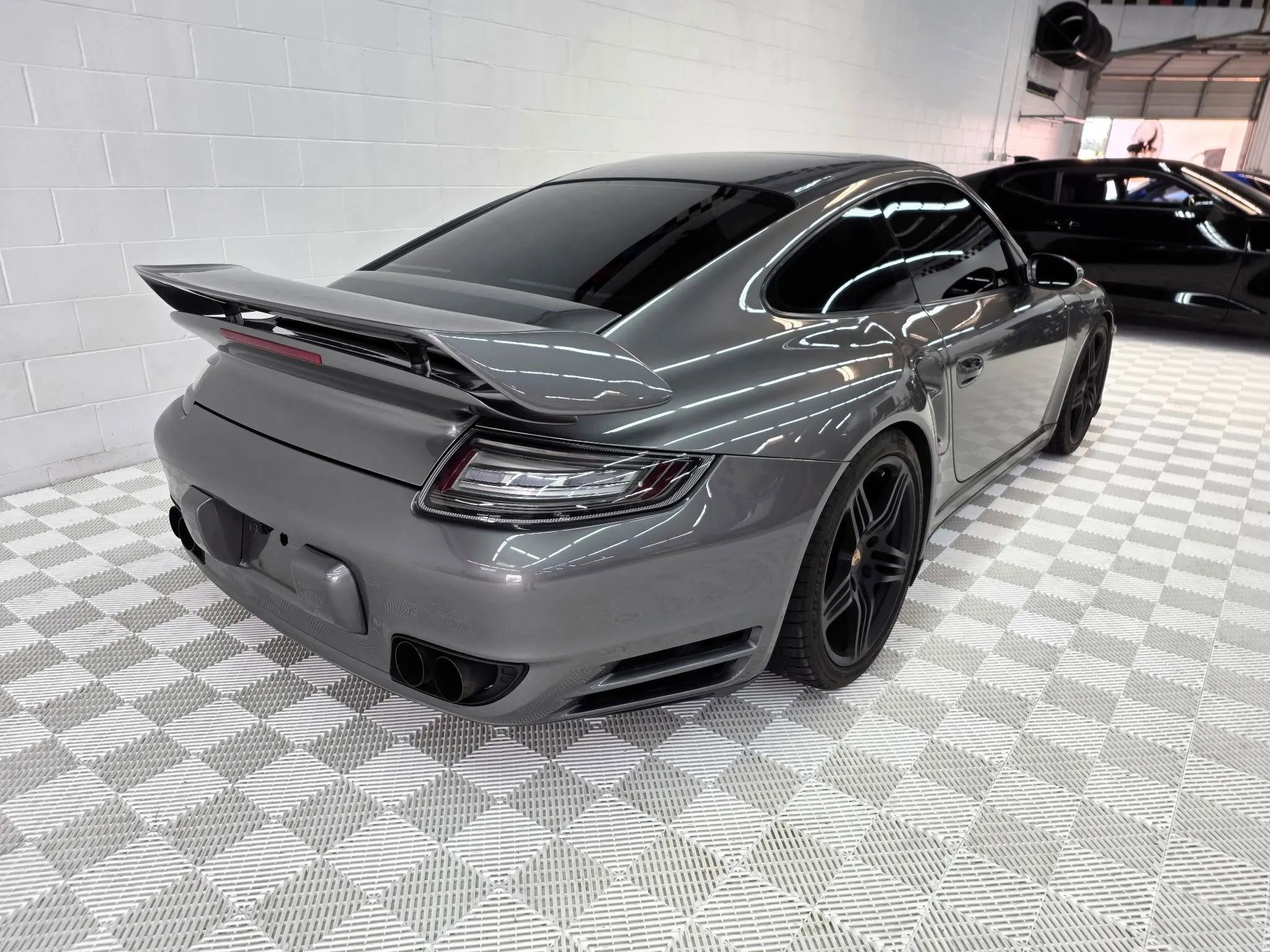 Used 2007 Porsche 911 Turbo image 4