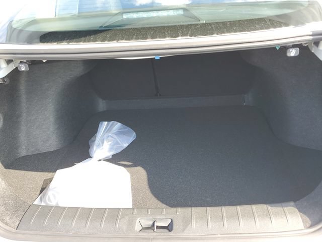 New 2026 Nissan Sentra SR w/ SR All Weather Package FWD image 12