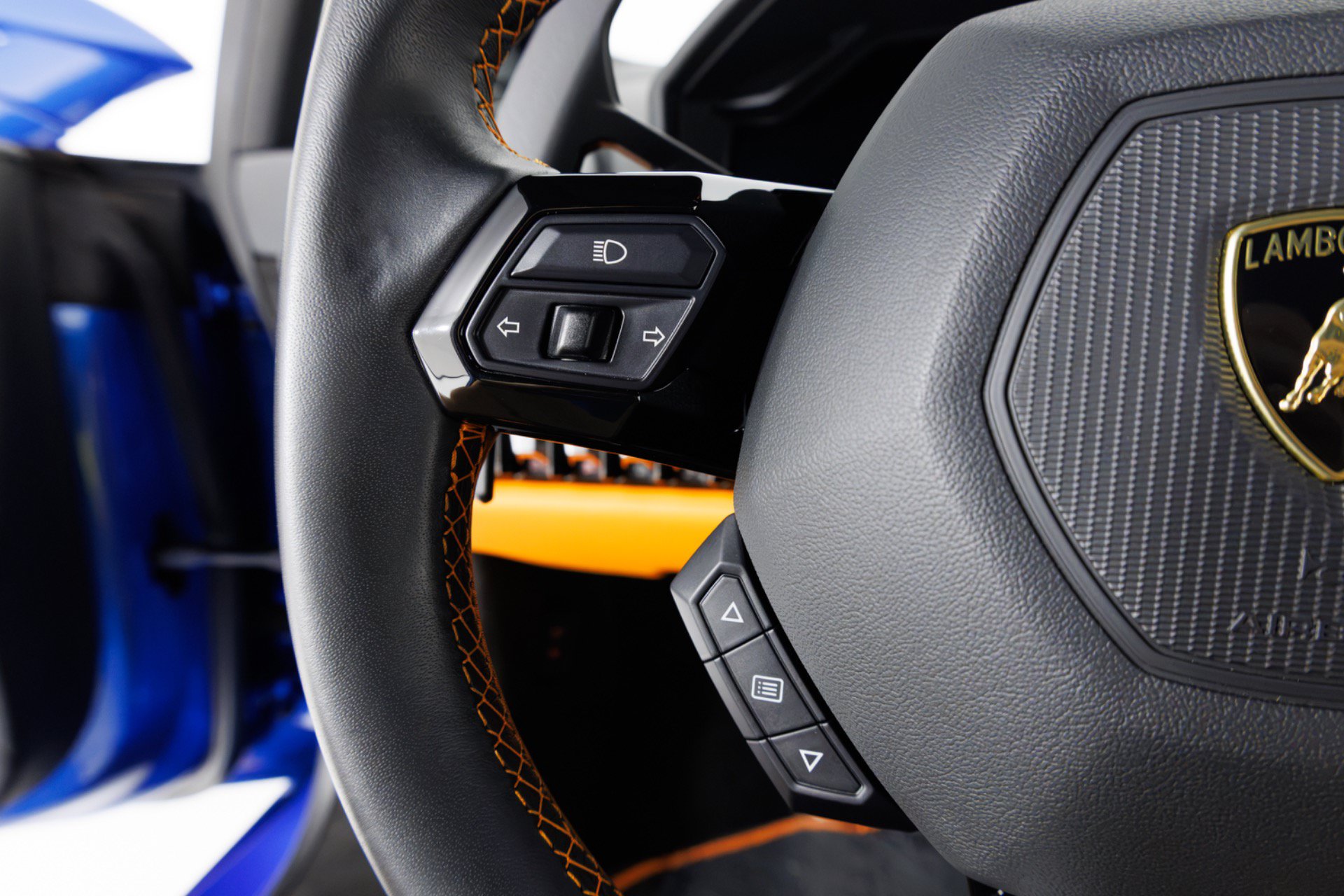 Used 2023 Lamborghini Huracan Tecnica RWD image 23