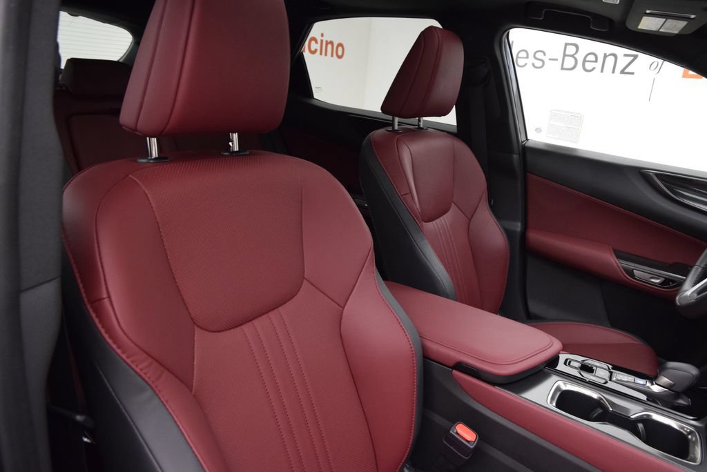 Used 2025 Lexus NX 250 FWD image 18
