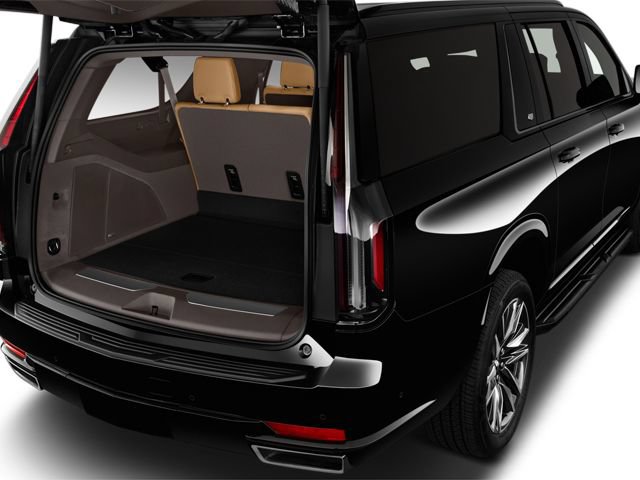 Used 2023 Cadillac Escalade Sport Platinum w/ LPO, ONYX Package AWD/4WD image 8