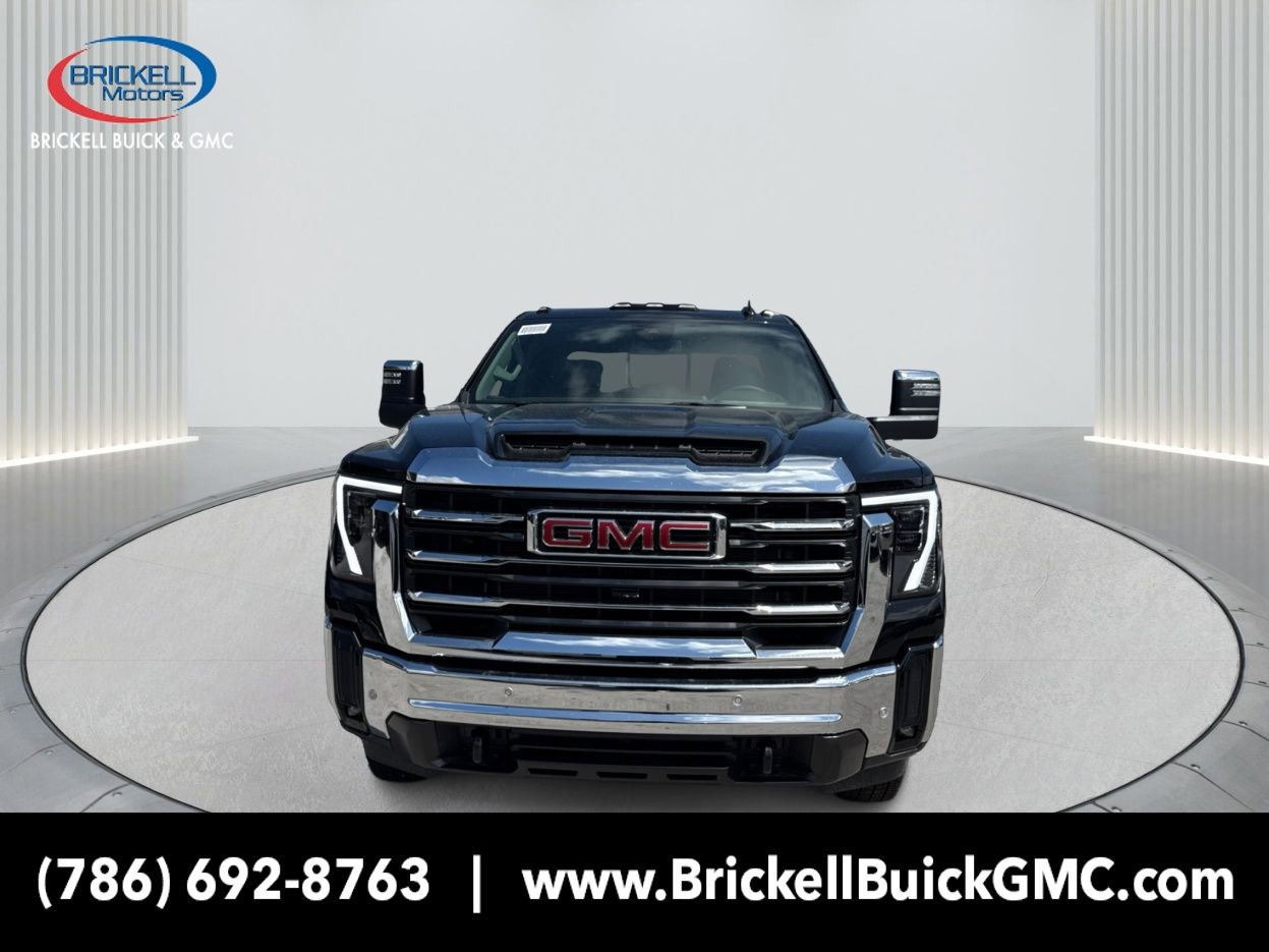 New 2025 GMC Sierra 3500 SLT w/ SLT Convenience Package image 2