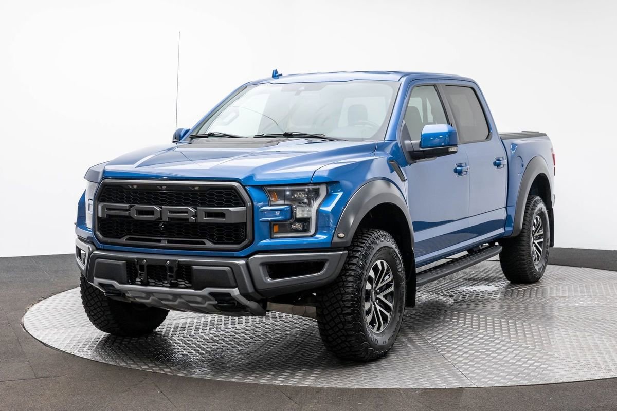 Used 2019 Ford F150 Raptor w/ Equipment Group 802A Luxury image 2