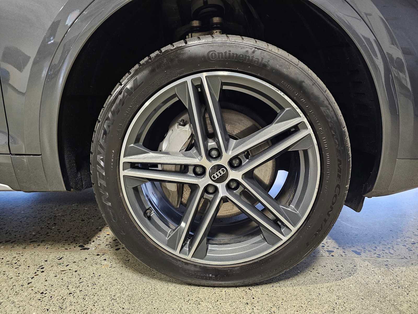 Used 2022 Audi Q5 e Premium Plus w/ Premium Plus Package image 9