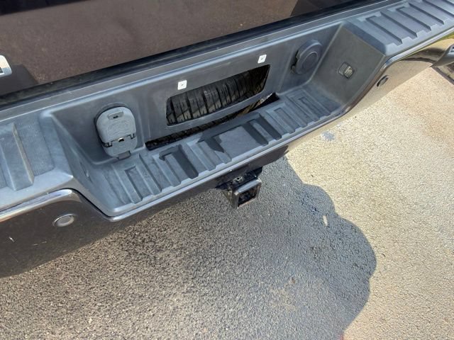 Used 2016 Chevrolet Silverado 1500 LTZ w/ LTZ Plus Package AWD/4WD image 36