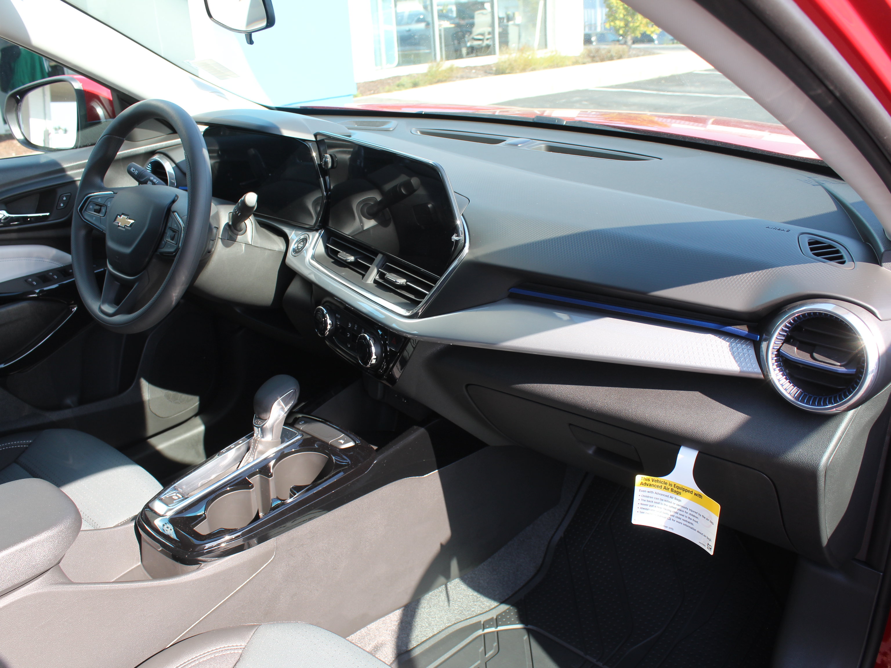 New 2026 Chevrolet Trax LT FWD image 18