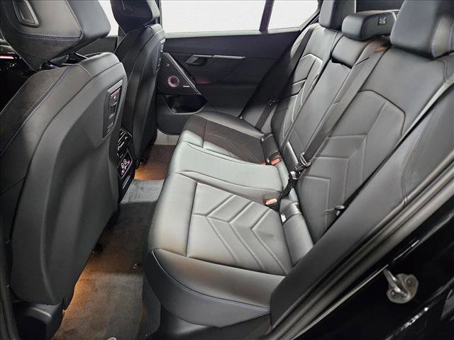 Used 2026 BMW 530i xDrive w/ M Sport Package image 15