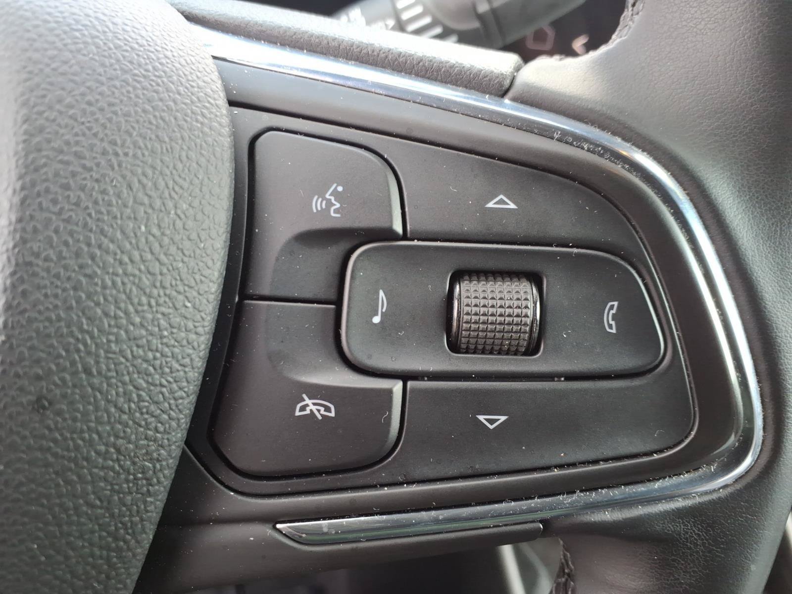 Used 2025 Buick Envista Avenir FWD image 31