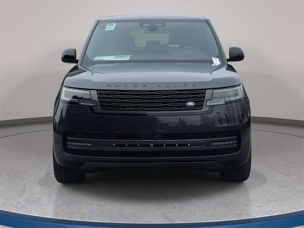 New 2026 Land Rover Range Rover SE image 2