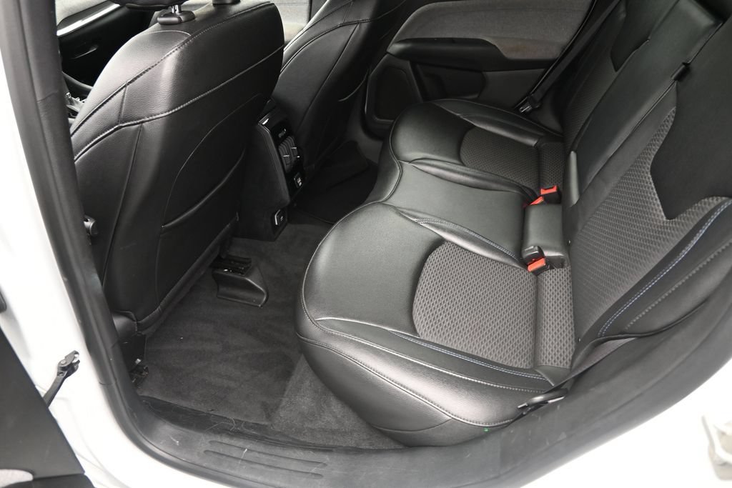 Used 2024 Jeep Compass Latitude AWD/4WD image 14
