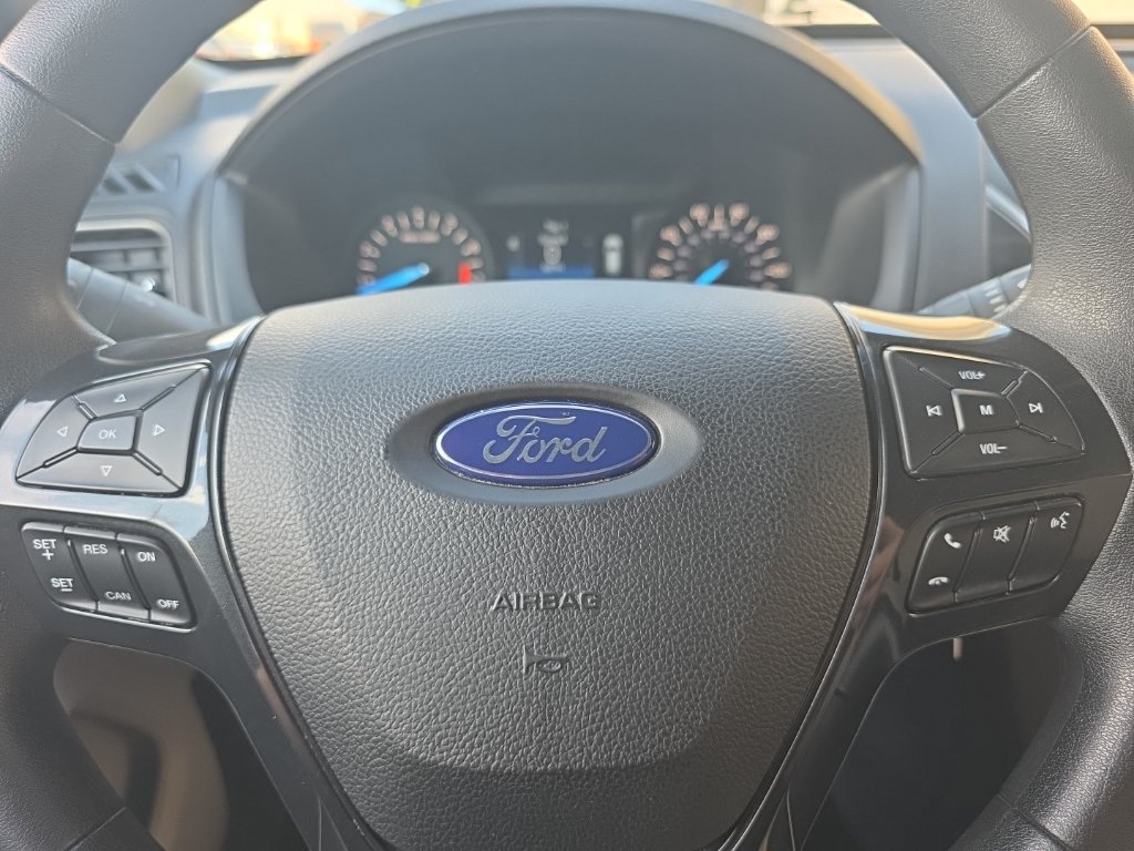 Used 2019 Ford Explorer FWD image 18