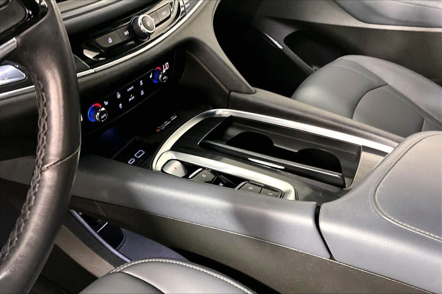 Certified 2023 Buick Enclave Essence w/ Sport Touring Edition FWD image 16
