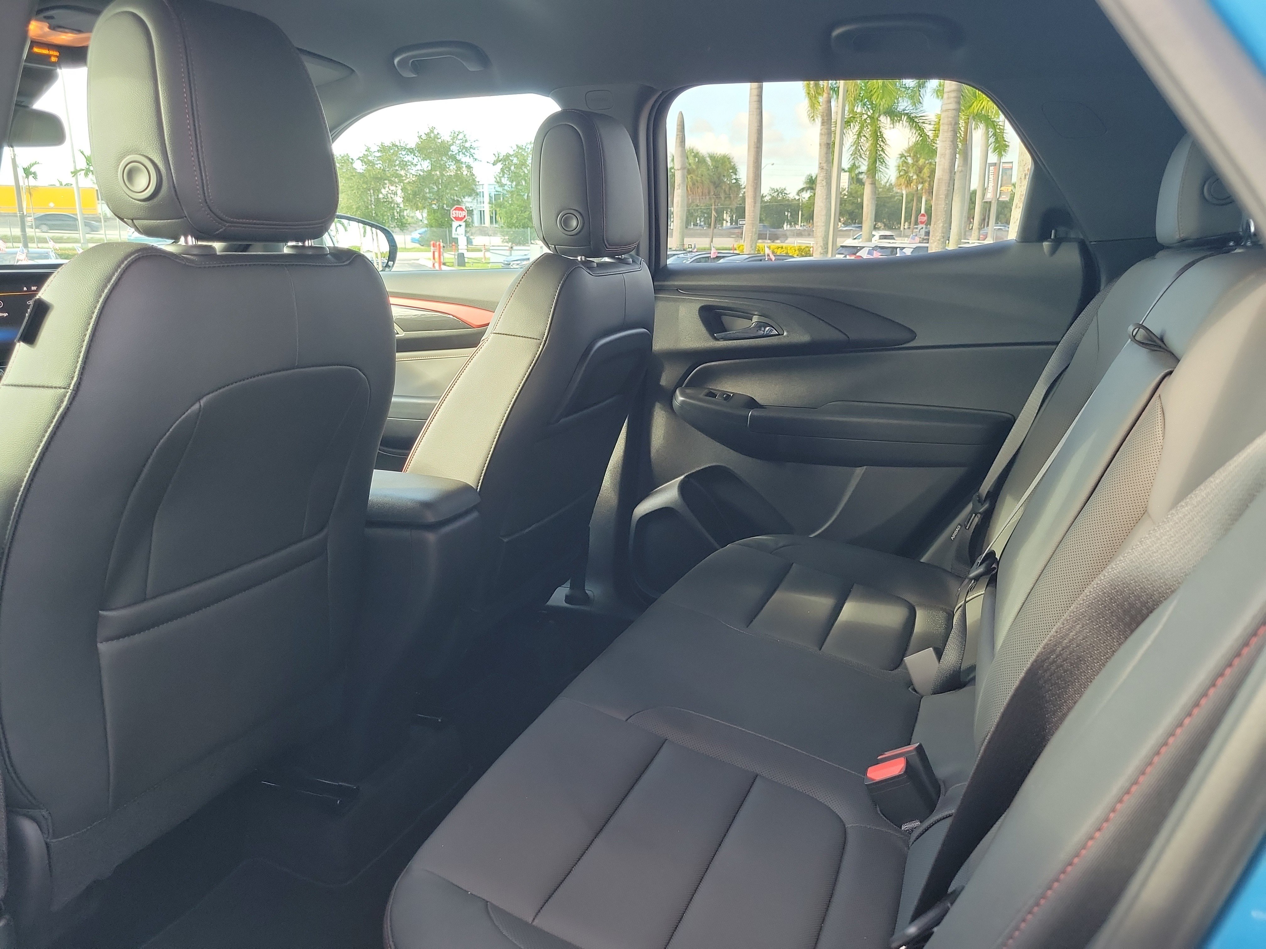 Used 2025 Chevrolet TrailBlazer RS FWD image 18