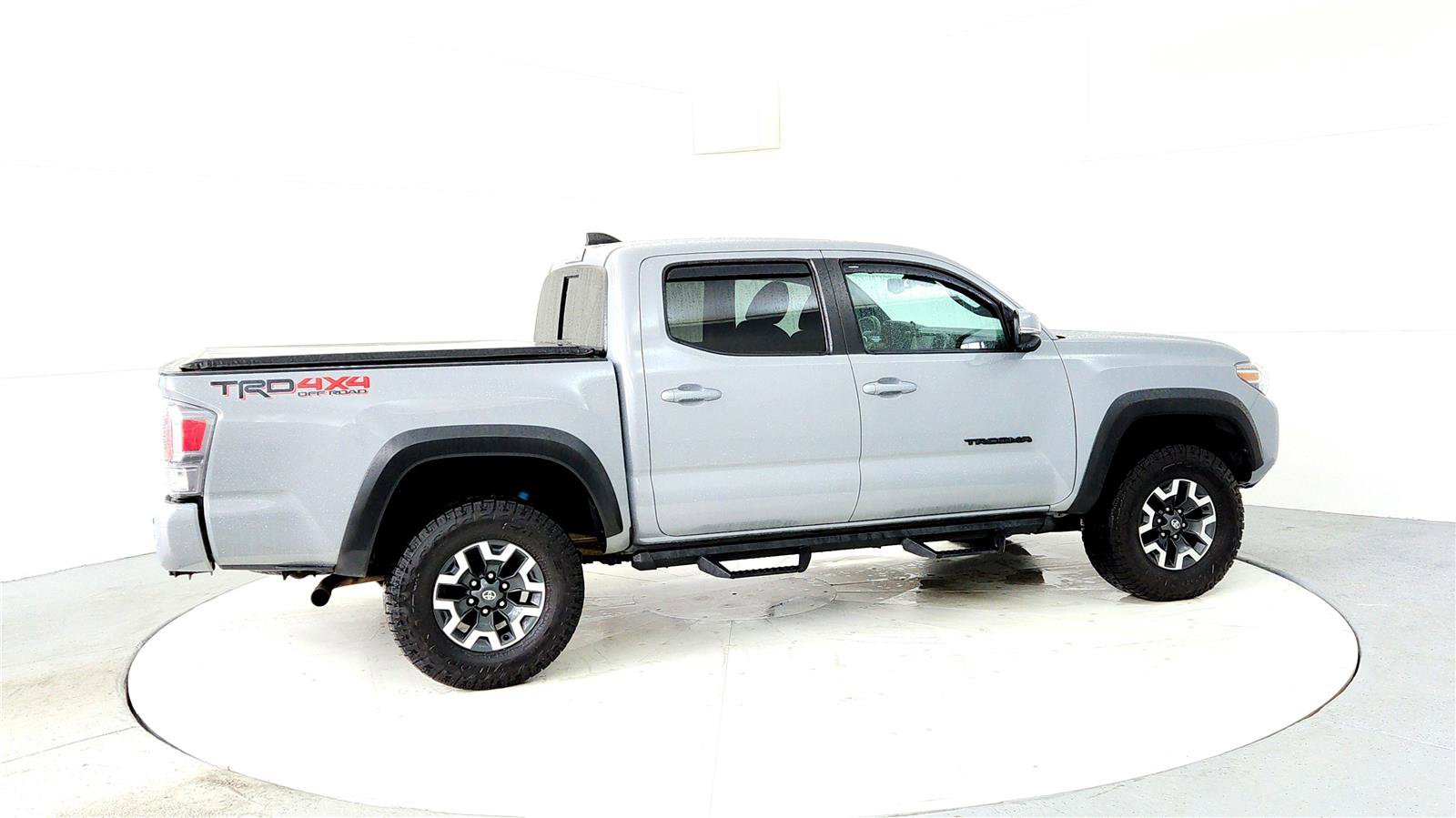 Certified 2021 Toyota Tacoma TRD Off-Road w/ Technology Package image 6