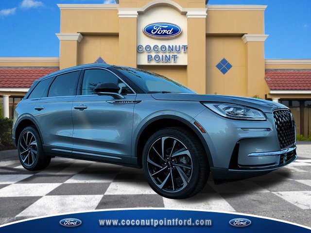 Used 2023 Lincoln Corsair Reserve w/ Towing Package image 1